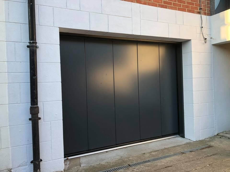 Installation Porte de Garage à Aire sur la Lys – CDM Nov. 2019